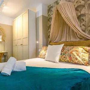 Apartamento Sea & Wave Jara Boutique, Málaga
